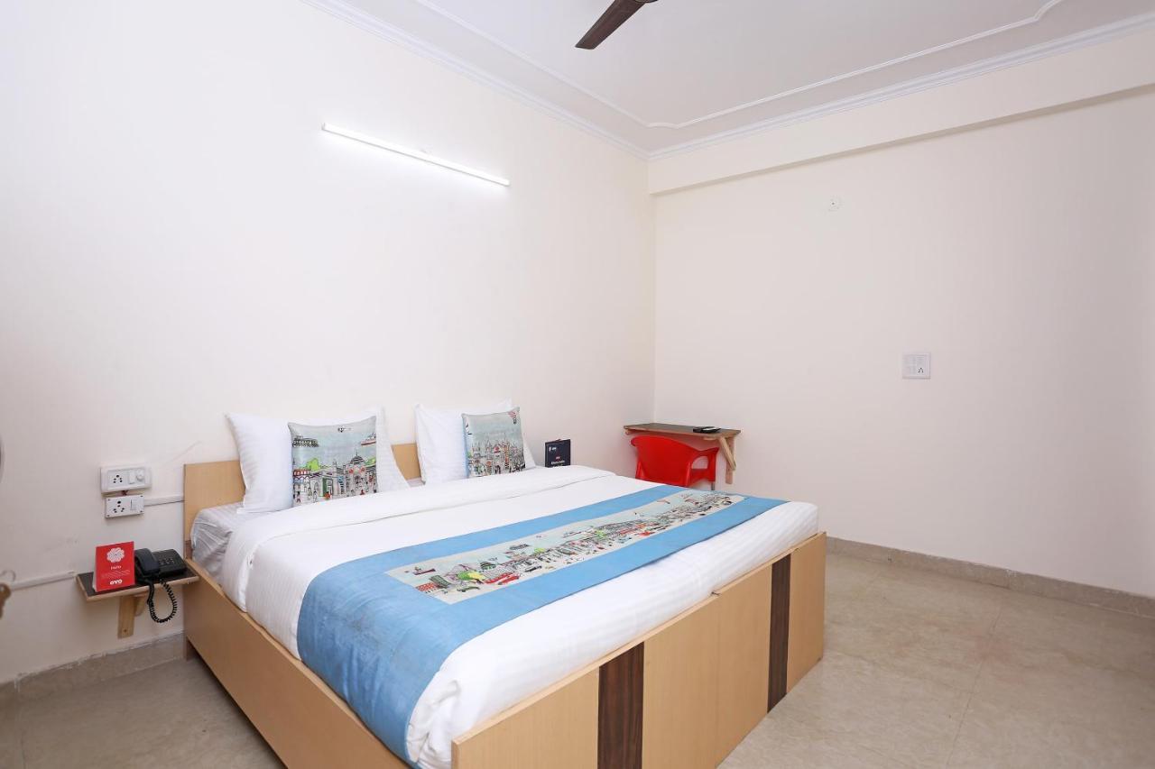 Oyo Dlf Cyber City Near Aravali Biodiversity Park Gurgaon Bagian luar foto