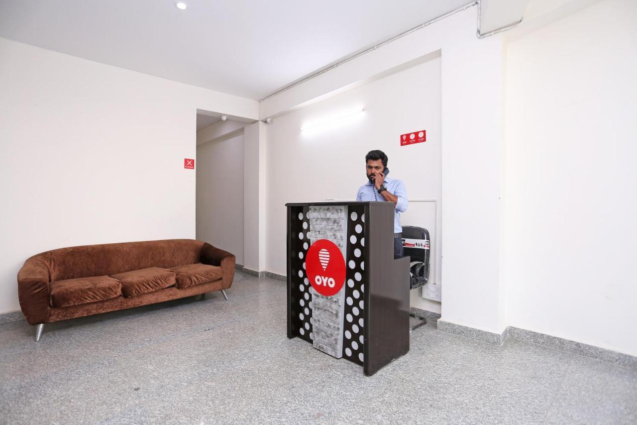 Oyo Dlf Cyber City Near Aravali Biodiversity Park Gurgaon Bagian luar foto